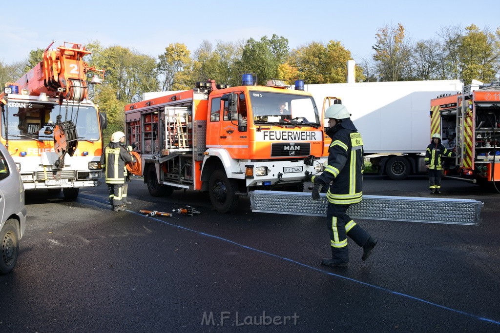 VU PKlemm LKW Tanksaeule A 59 Rich Koenigswinter TRA Schloss Roettgen P127.JPG - Miklos Laubert